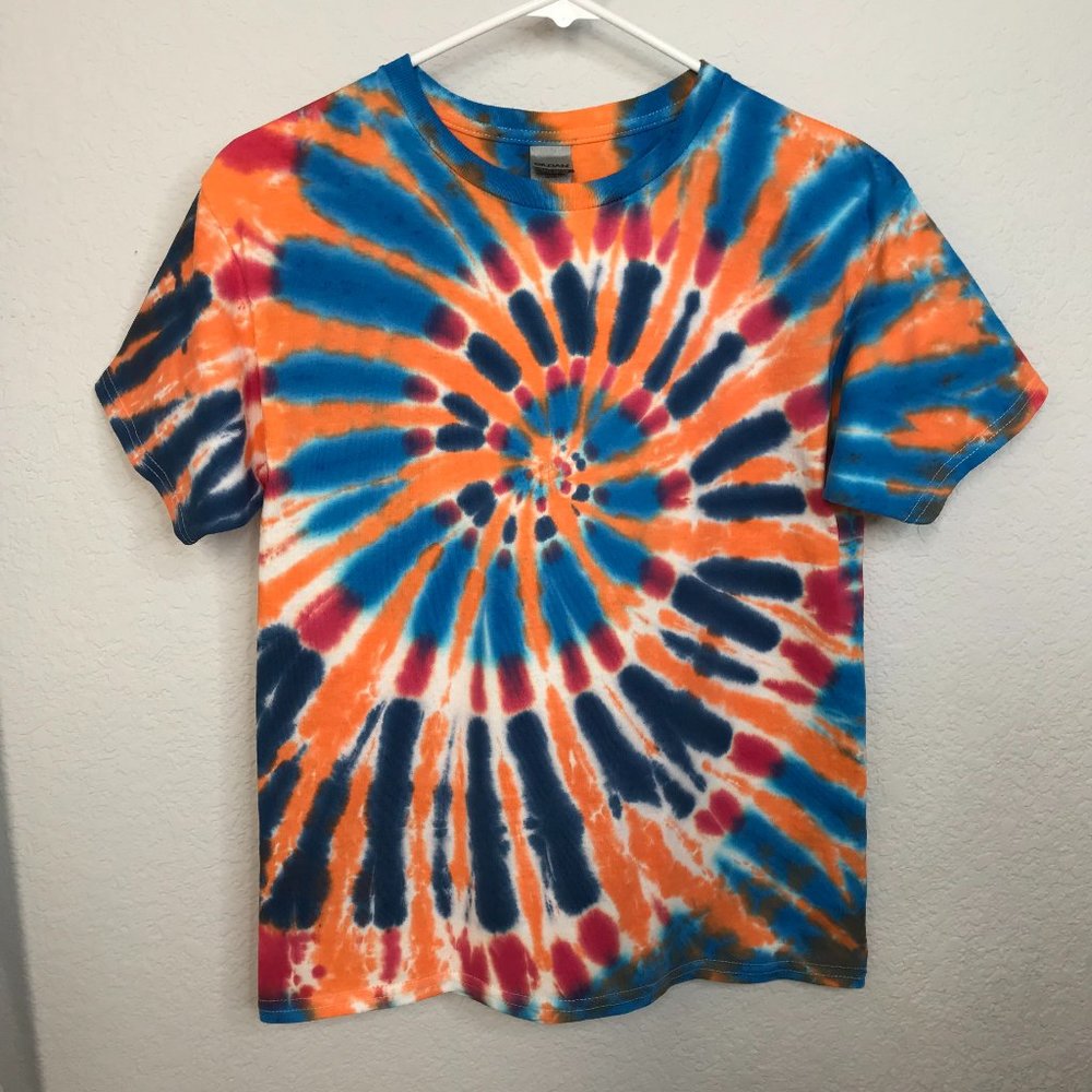 New KIDS Tie-Dye T-Shirt | Orange/Blue | Large - Picture 3 of 6